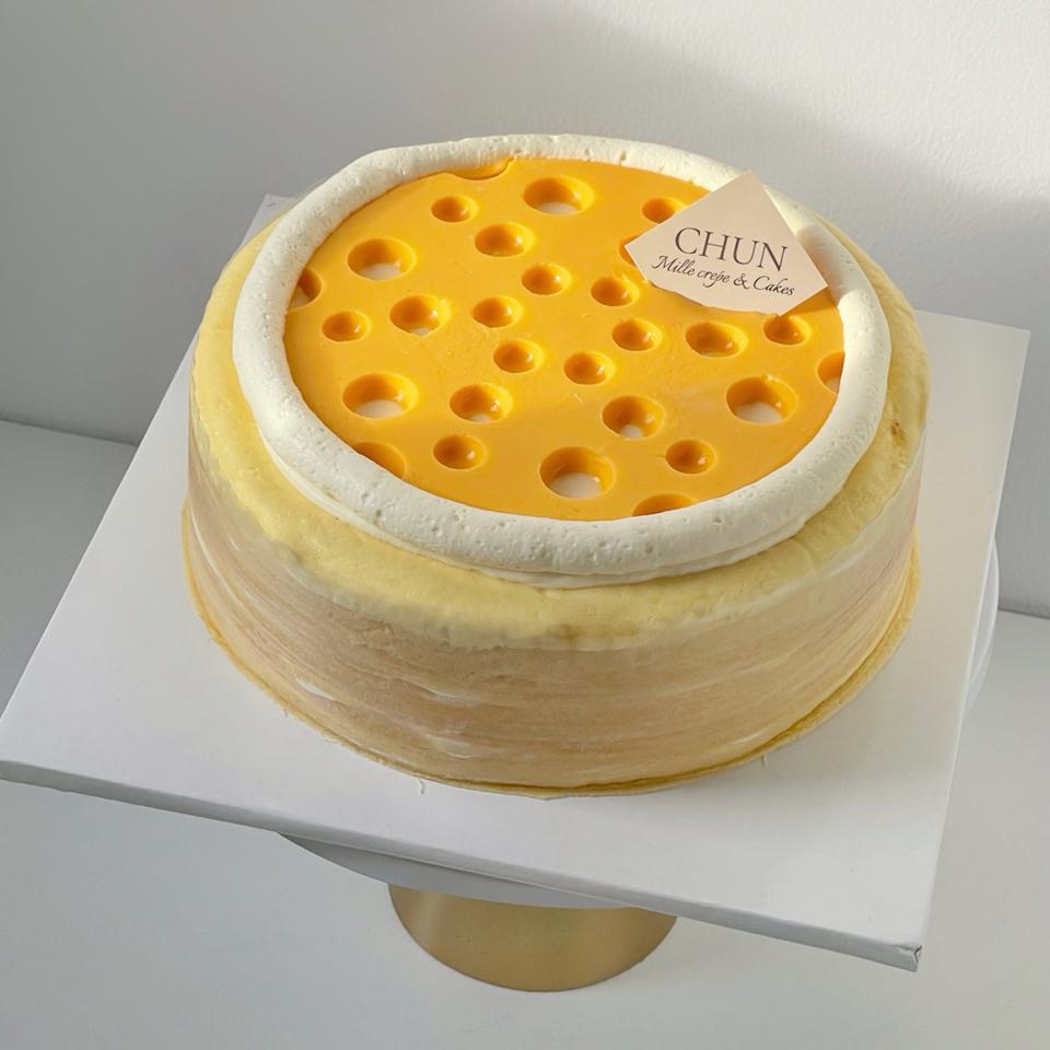 Ổ Hokkaido Cheese  Mille Crepe (ĐẶT TRƯỚC 48H)-duoc-ban-tai-CHUN Mille Crepe & Cakes (SHOP ONLINE)