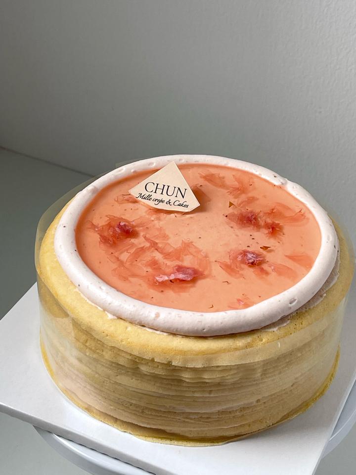 Ổ Sakura Berry Mille Crepe (ĐẶT TRƯỚC 48H)-duoc-ban-tai-CHUN Mille Crepe & Cakes (SHOP ONLINE)