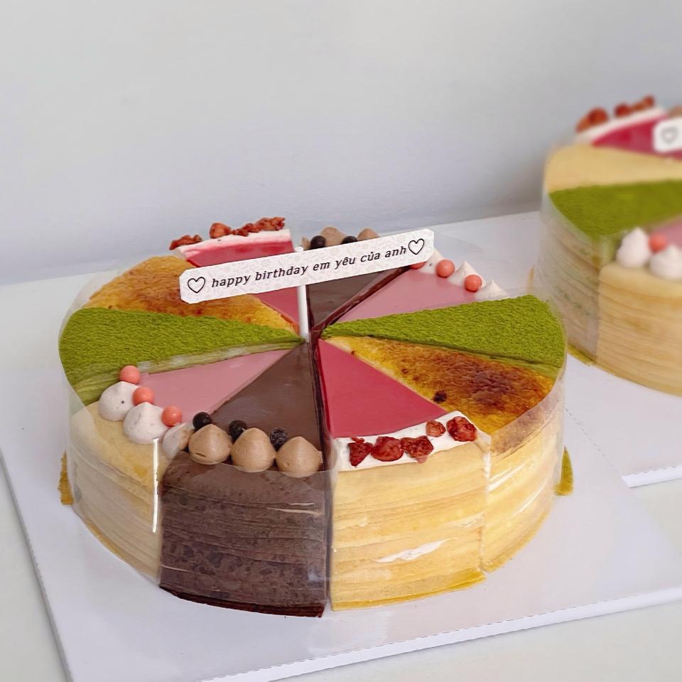Mixed Mille Crepe (10 slices)-duoc-ban-tai-CHUN Mille Crepe & Cakes (SHOP ONLINE)