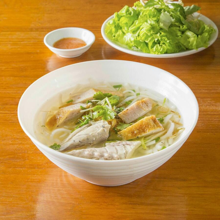 BÁNH CANH THẬP CẨM-duoc-ban-tai-Đặc Sản Phan Rang 2 Phượng