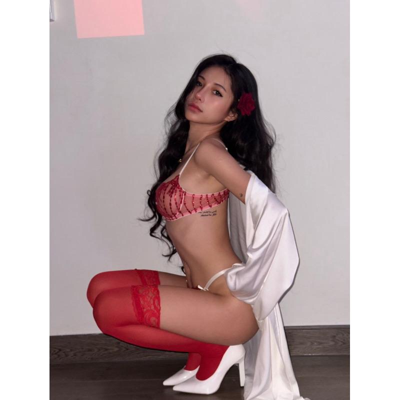 SCARLET( chưa bao gồm tất )-duoc-ban-tai-DASIS CONCEPT