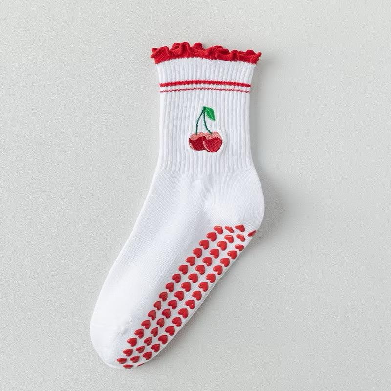 Cherry Socks - vớ thể thao chống trượt-duoc-ban-tai-She Ate - active wear