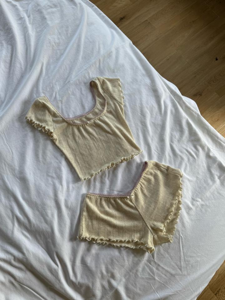 MILK BABY / set đồ ngủ mini thiết kế-duoc-ban-tai-DASIS CONCEPT