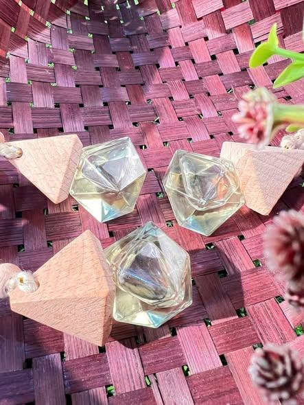 Tinh dầu treo xe hương sả-duoc-ban-tai-Nông Sản Sạch Tây Bắc