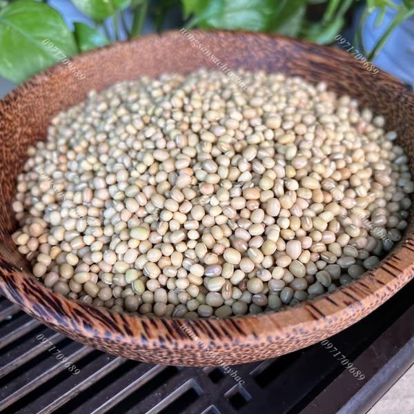 Đậu nành-duoc-ban-tai-Nông Sản Sạch Tây Bắc