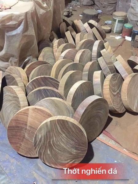 Thớt  tròn 35. 4,7.X-duoc-ban-tai-Nông Sản Sạch Tây Bắc