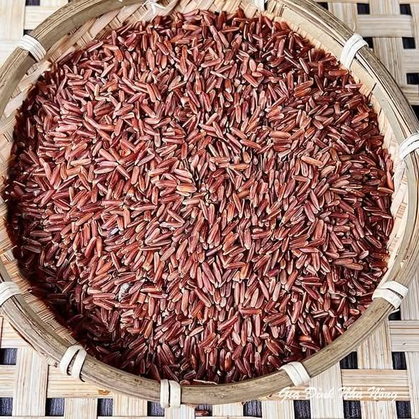 Gạo Lứt Huyết Rồng-duoc-ban-tai-Nông Sản Sạch Tây Bắc
