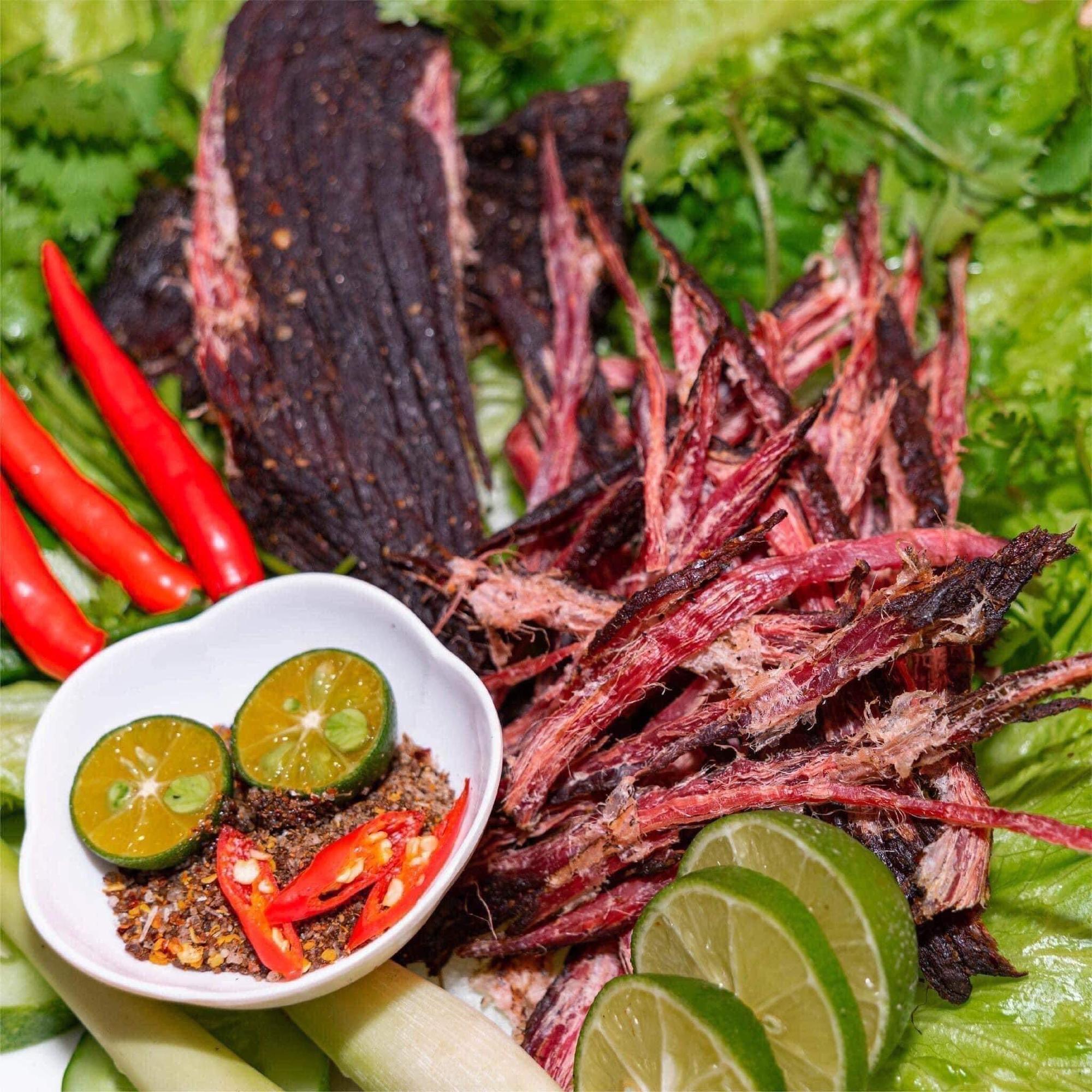Thịt Bò Gác Bếp-duoc-ban-tai-Nông Sản Sạch Tây Bắc