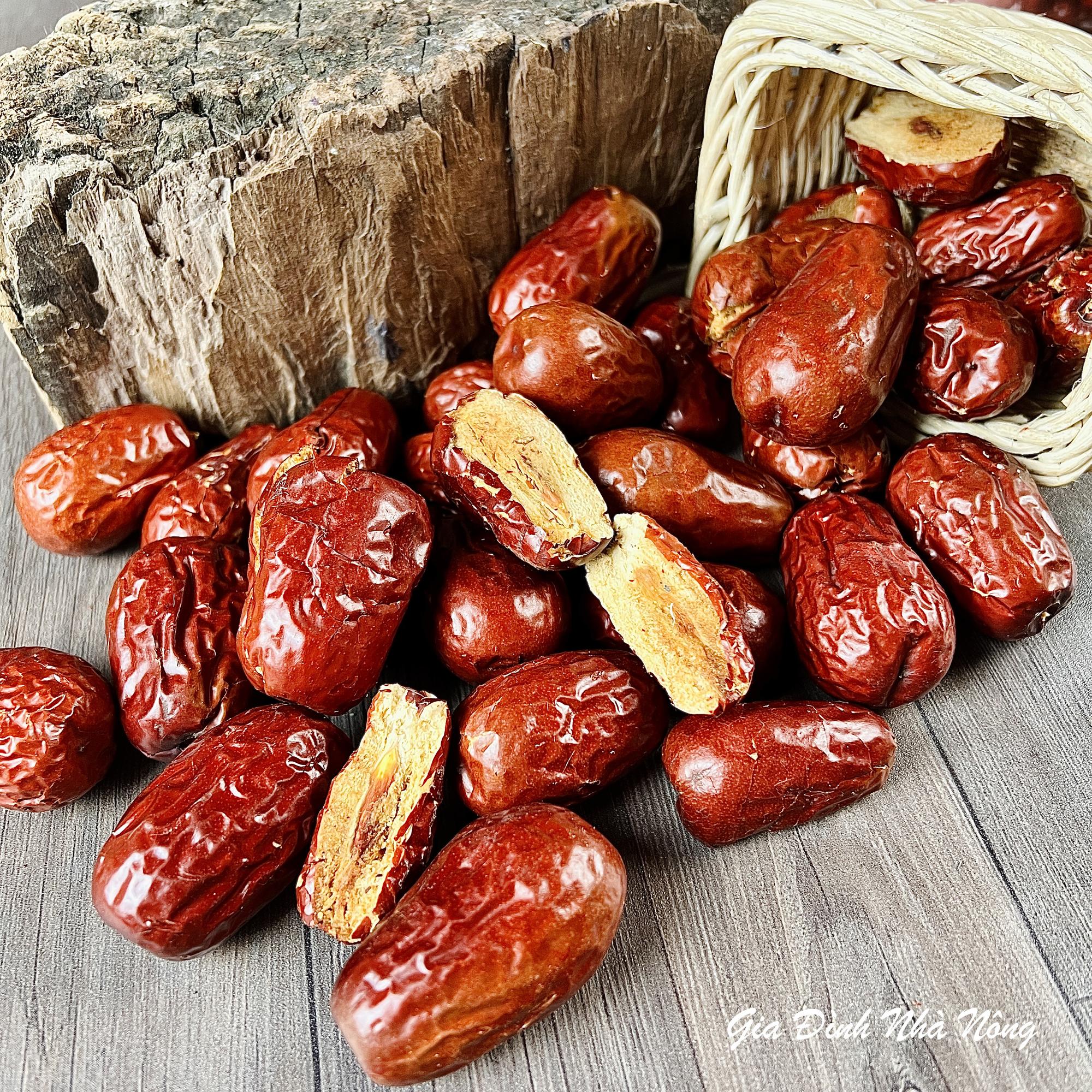 Táo đỏ-duoc-ban-tai-Nông Sản Sạch Tây Bắc