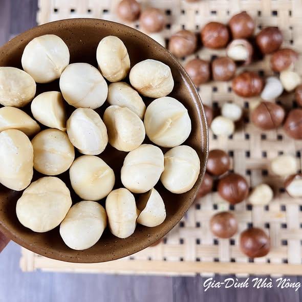 Macca Nguyên Vỏ (đại)-duoc-ban-tai-Nông Sản Sạch Tây Bắc