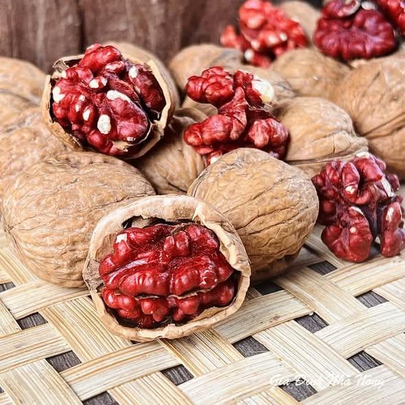 Óc chó Đỏ Nguyên Quả-duoc-ban-tai-Nông Sản Sạch Tây Bắc