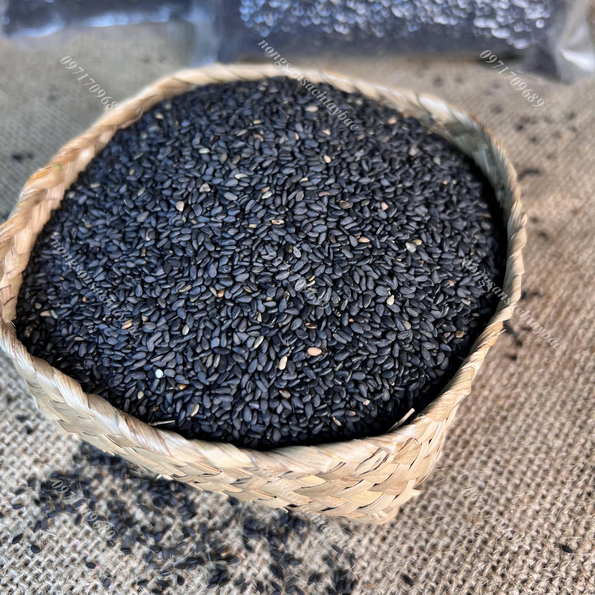Vừng Đen-duoc-ban-tai-Nông Sản Sạch Tây Bắc