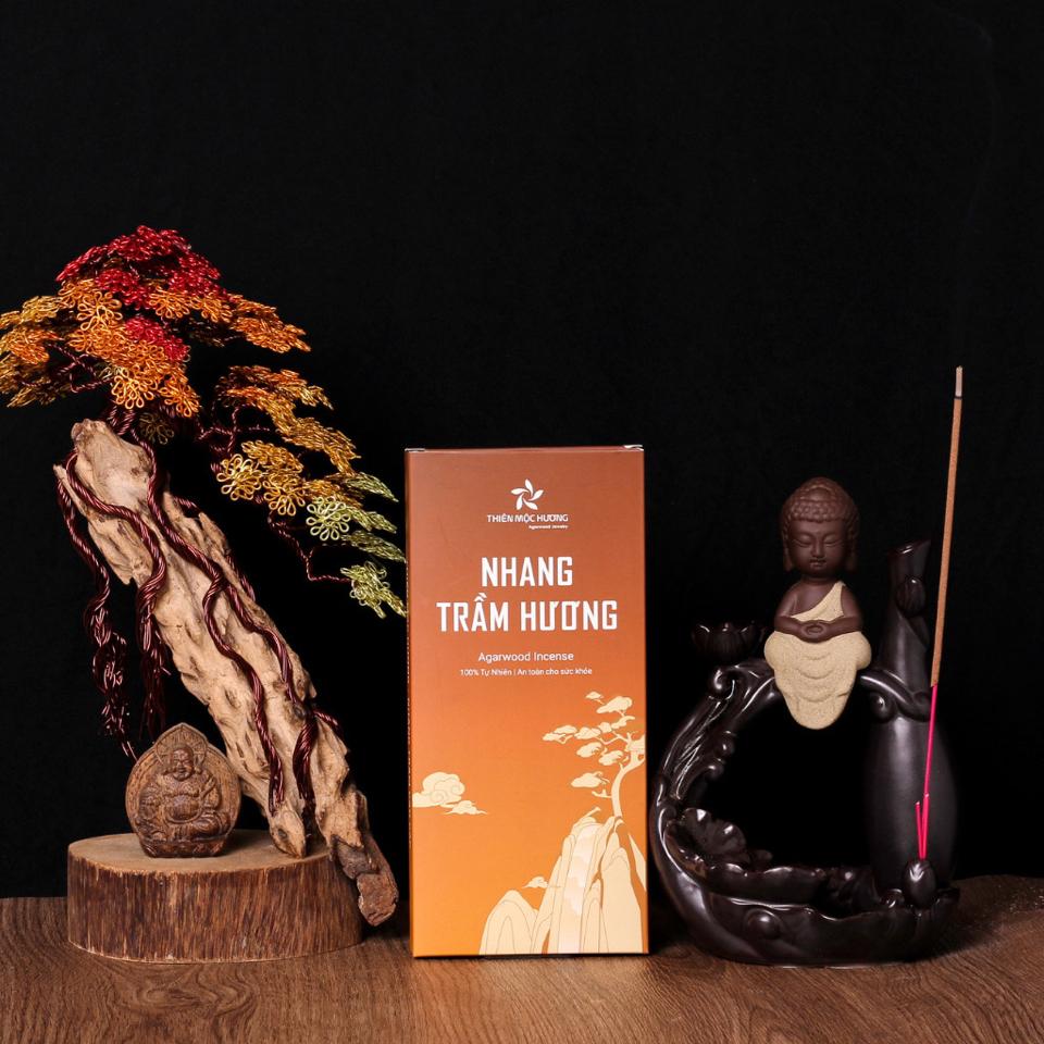 Nhang Trầm Hương, tích trầm 8 năm, 200 cây, 20cm-duoc-ban-tai-Milo Shop