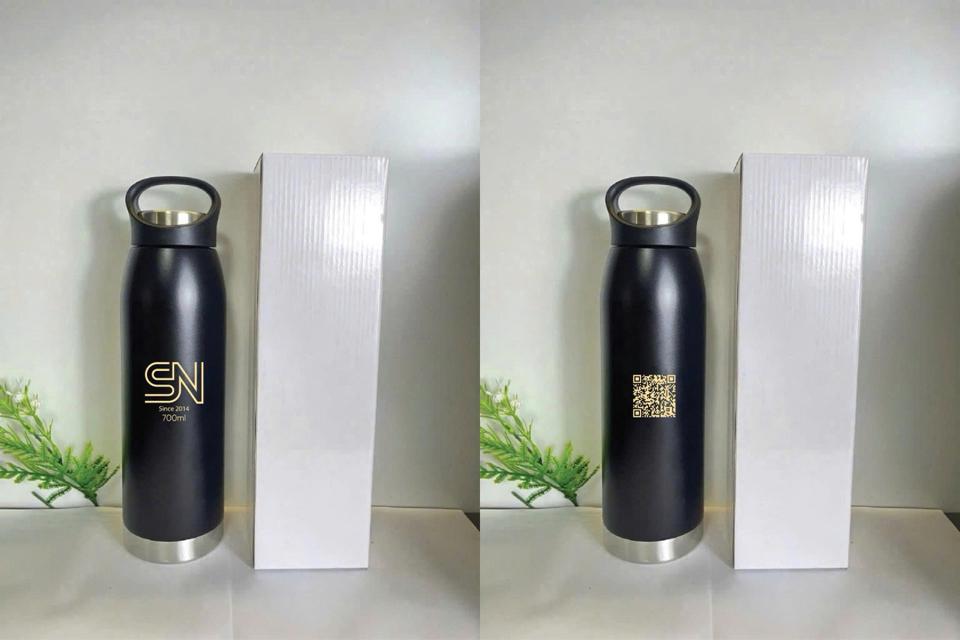 Bình giữ nhiệt SN màu đen-duoc-ban-tai-Diệp Phong Chữa Lành
