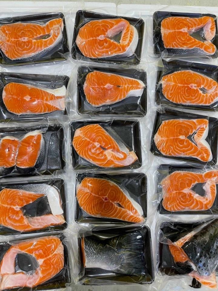 Cá hồi đông Coho -duoc-ban-tai-Toàn 40