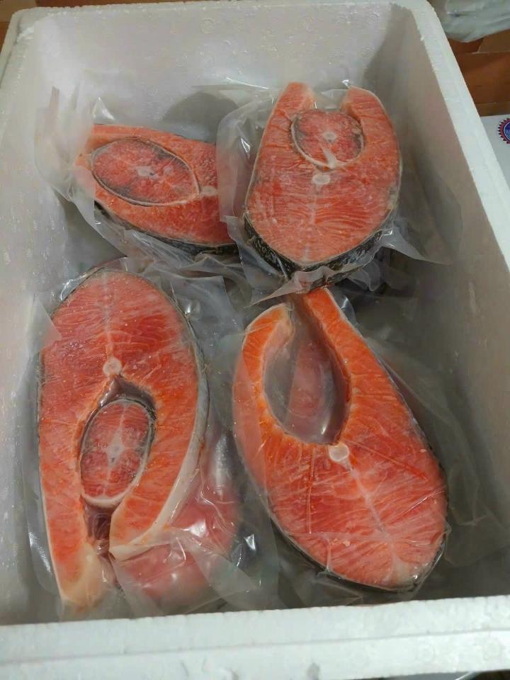 Cá hồi đông Aysen Coho nguyên size -duoc-ban-tai-Toàn Food 4.0