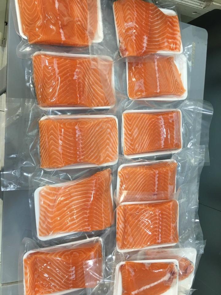 Cá hồi tươi Nauy / con size 5_6kg-duoc-ban-tai-Toàn 40