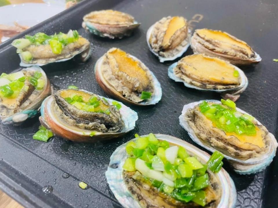 Bào ngư  nissi cao cấp size 15_17 -duoc-ban-tai-Toàn 40