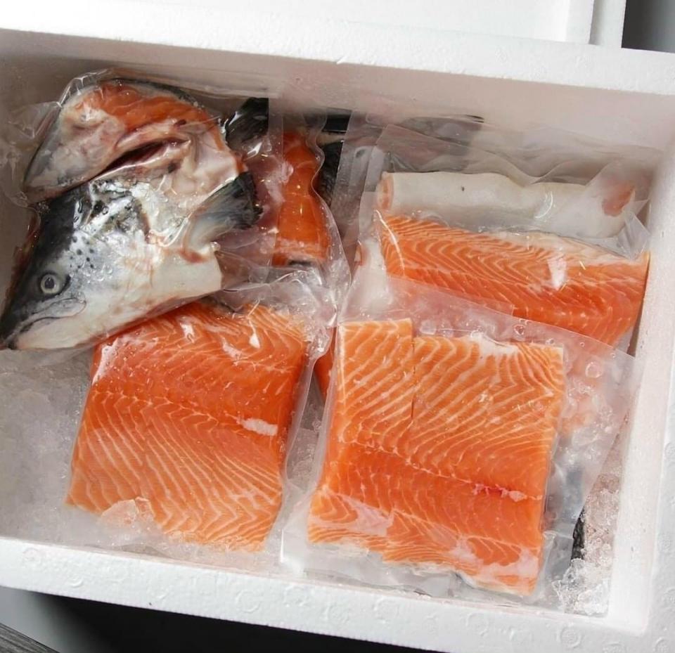 File cá hồi tươi Nauy -duoc-ban-tai-Toàn Food 4.0