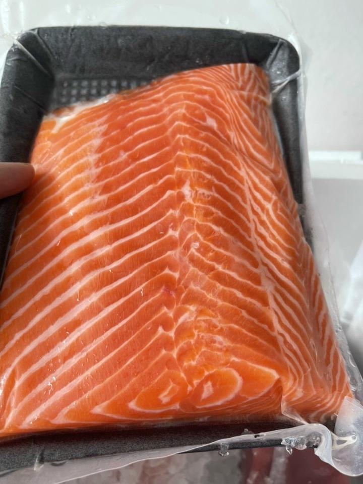 Cá hồi tươi Nauy / con size 5_6kg-duoc-ban-tai-Toàn 40
