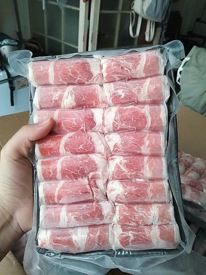 Ba chỉ bò cuộn -duoc-ban-tai-Toàn Food 4.0