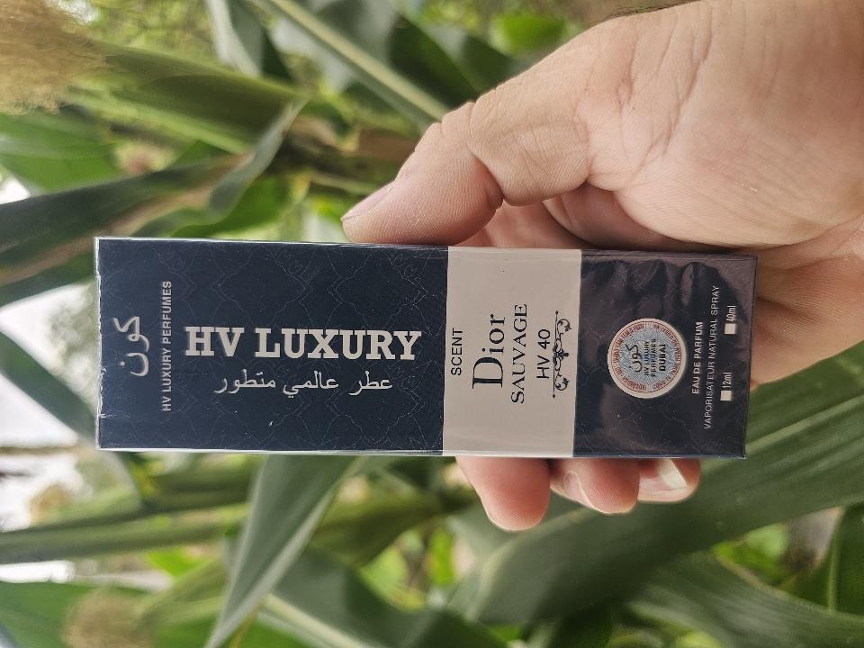 HV40◇ Nước Hoa HV LUXURY☆Dubai☆ lấy cảm hứng từ Dior Sauvage. -duoc-ban-tai-HV LUXURY PERFUMES