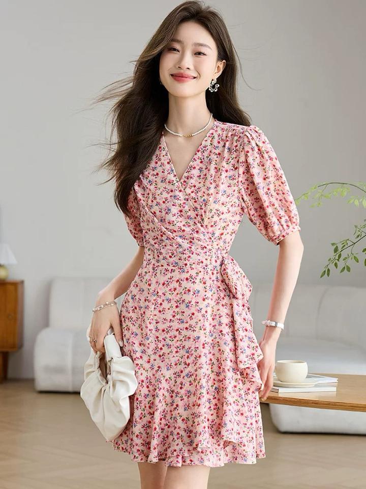 V05- váy hoa nhí đỏ buộc eo-duoc-ban-tai-Hằng shop