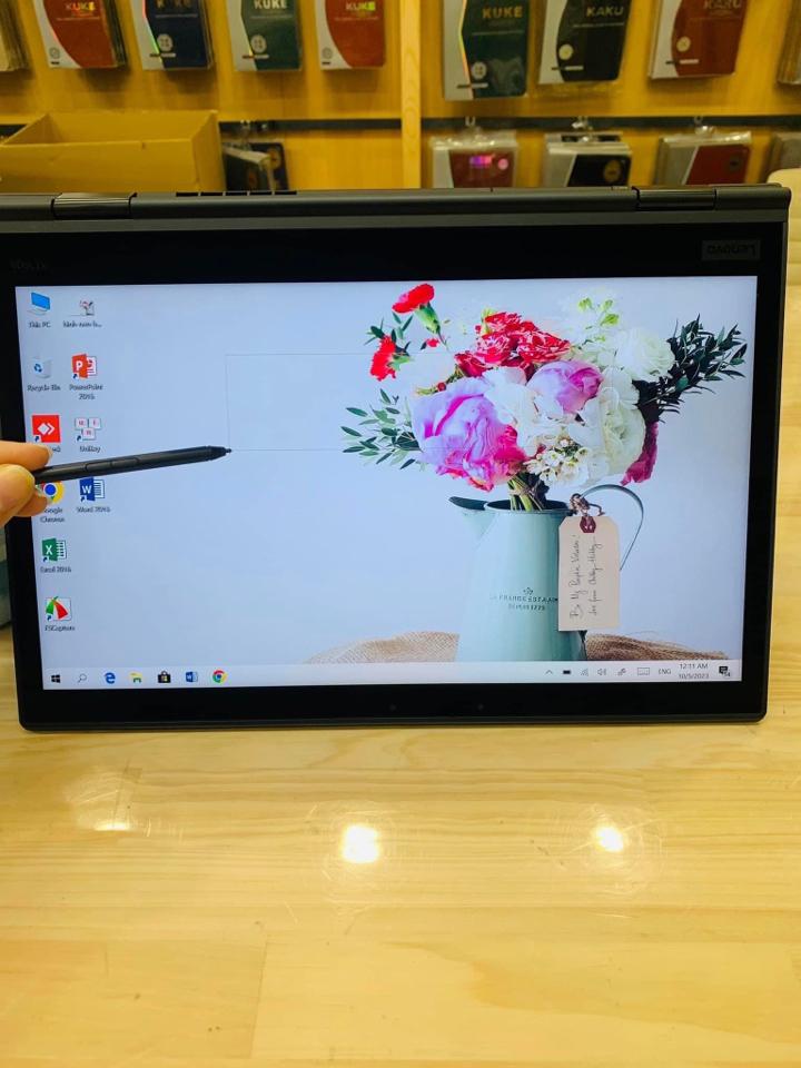 Lenovo ThinkPad X1 Yoga gen 8 Core i5 gập 360 độ-duoc-ban-tai-Công Ty Cổ Phần Xinh Home