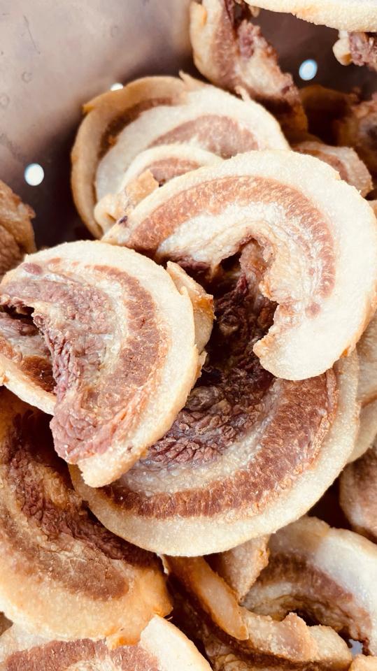 Tóp Mỡ Triều Khúc - 500gr dẻo (chưa bao gồm ship)-duoc-ban-tai-Tóp Mỡ Triều Khúc - Chú Bộ Đội