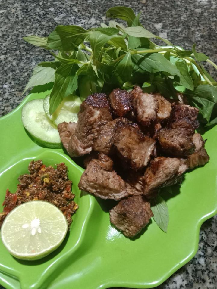 BÒ TƯƠI NƯỚNG CỤC-duoc-ban-tai-Bia Tươi Buôn Kết