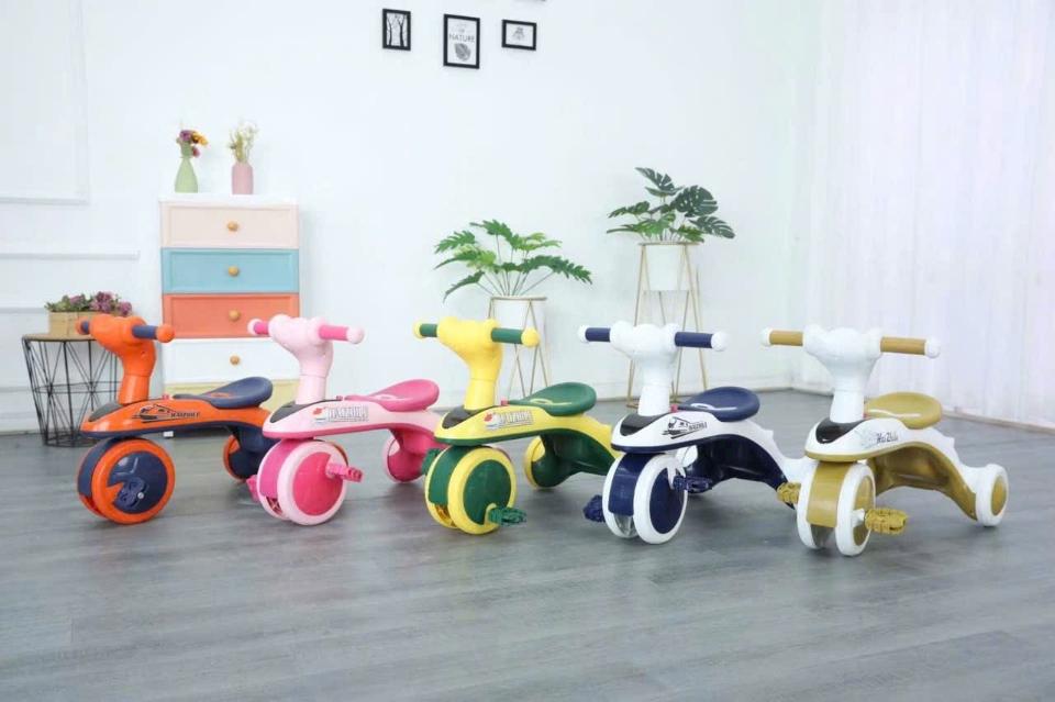 Xe 3 bánh đèn, nhạc 609, 606-duoc-ban-tai-Baby Toys