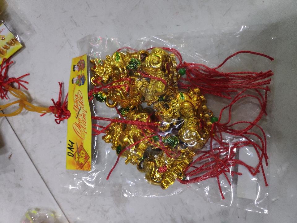 Tì hưu vàng-duoc-ban-tai-Baby Toys