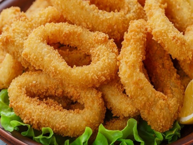 (ăn vặt) Gà vòng chiên xù-duoc-ban-tai-bún đậu Nhà Cốm