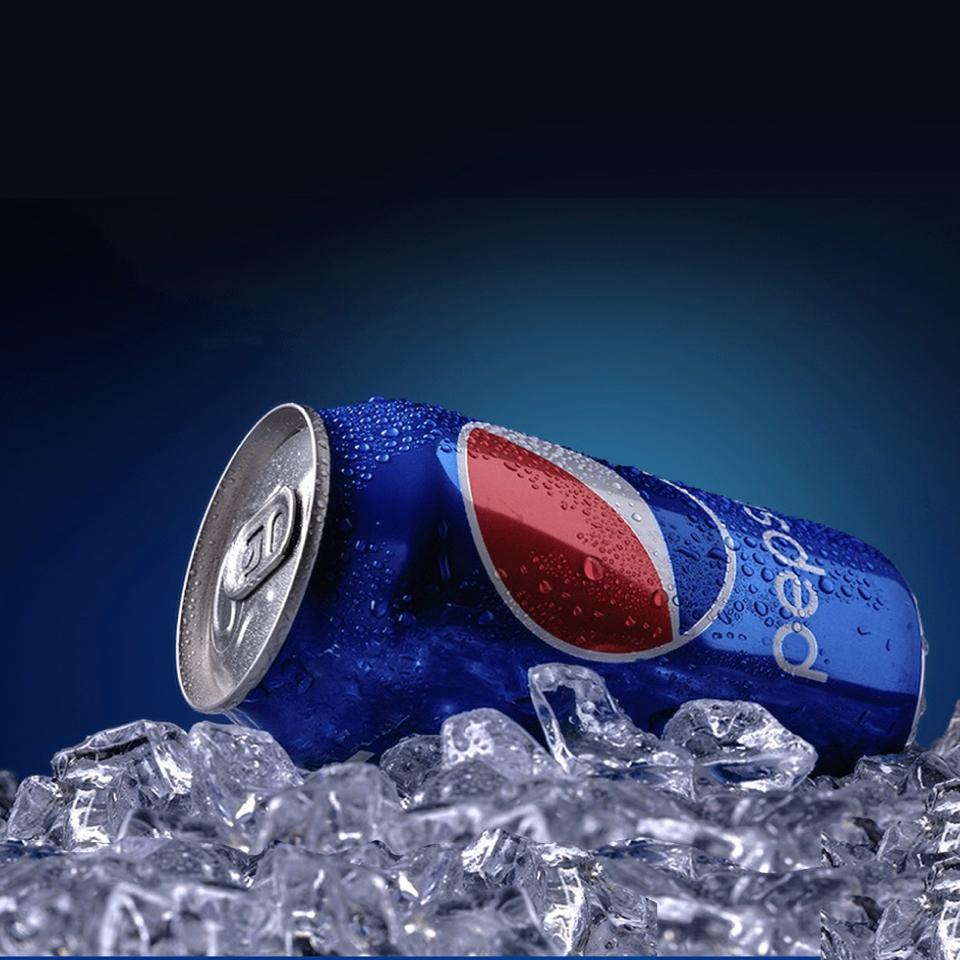 Pepsi/7up-duoc-ban-tai-bún đậu Nhà Cốm