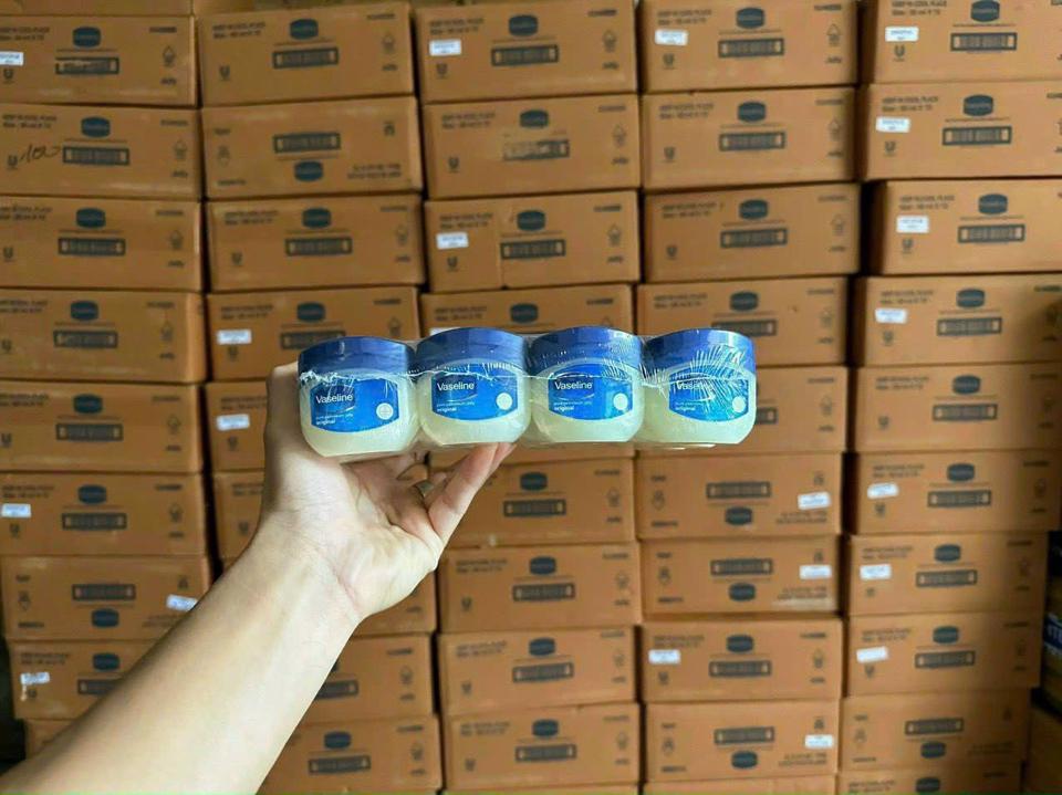 Vaselin mỹ-duoc-ban-tai-DPHTPharma