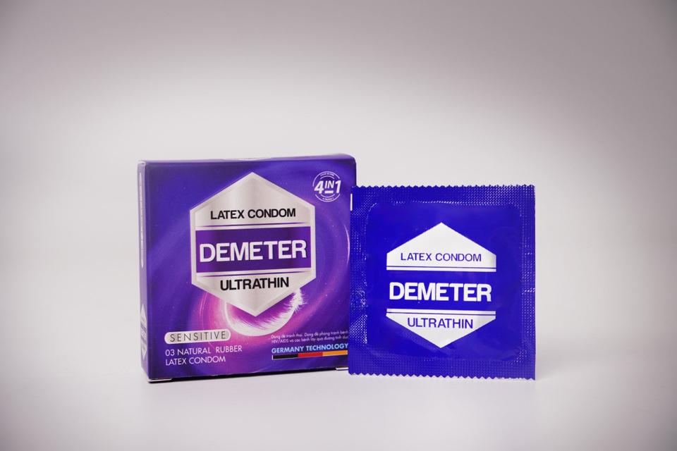 Bao cao su demeter 3 chiếc tím-duoc-ban-tai-Tiệm thuốc giá sỉ