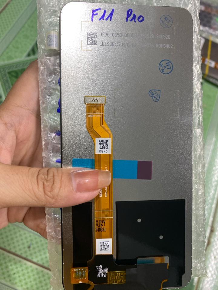 F11 PRO-duoc-ban-tai-Đỗ Vy