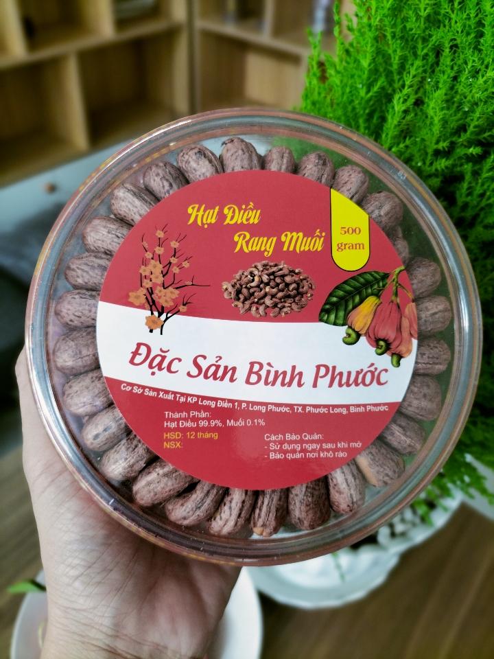 HẠT ĐIỀU XẾP HOA-duoc-ban-tai-TĨNH AN HƯƠNG