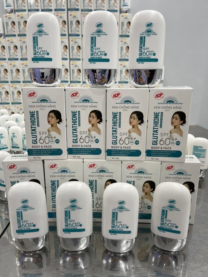 KEM CHỐNG NẮNG BODY & FACE GLUTATHIONE-duoc-ban-tai-NGUYỄN TƯ PHARMACIST