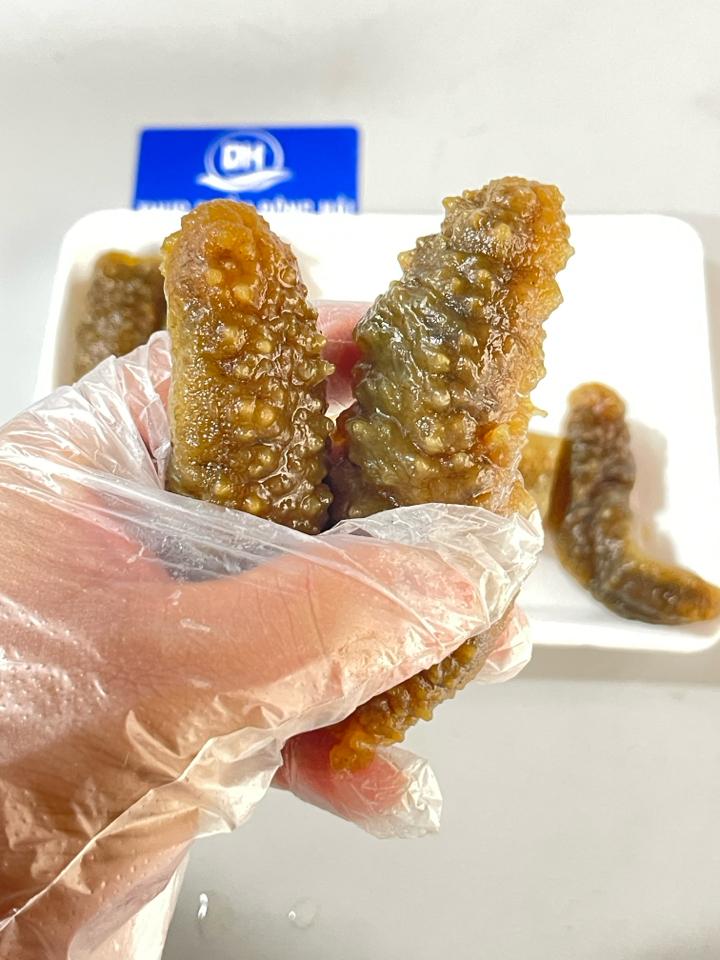 Hải sâm gai vàng size lớn (size 15-20)-duoc-ban-tai-Thực Phẩm Đông Hải