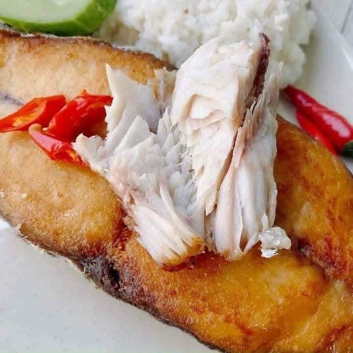 Cá thu khúc giữa khoanh lớn -duoc-ban-tai-Thực Phẩm Đông Hải