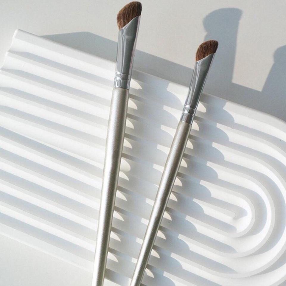 Cọ lông ngựa tạo khối mũi , mắt -duoc-ban-tai-HÓA ĐƠN BÁN HÀNG