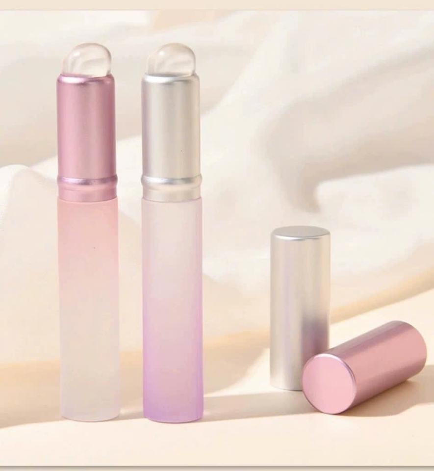 Cọ tán son môi silicon 
-duoc-ban-tai-HÓA ĐƠN BÁN HÀNG