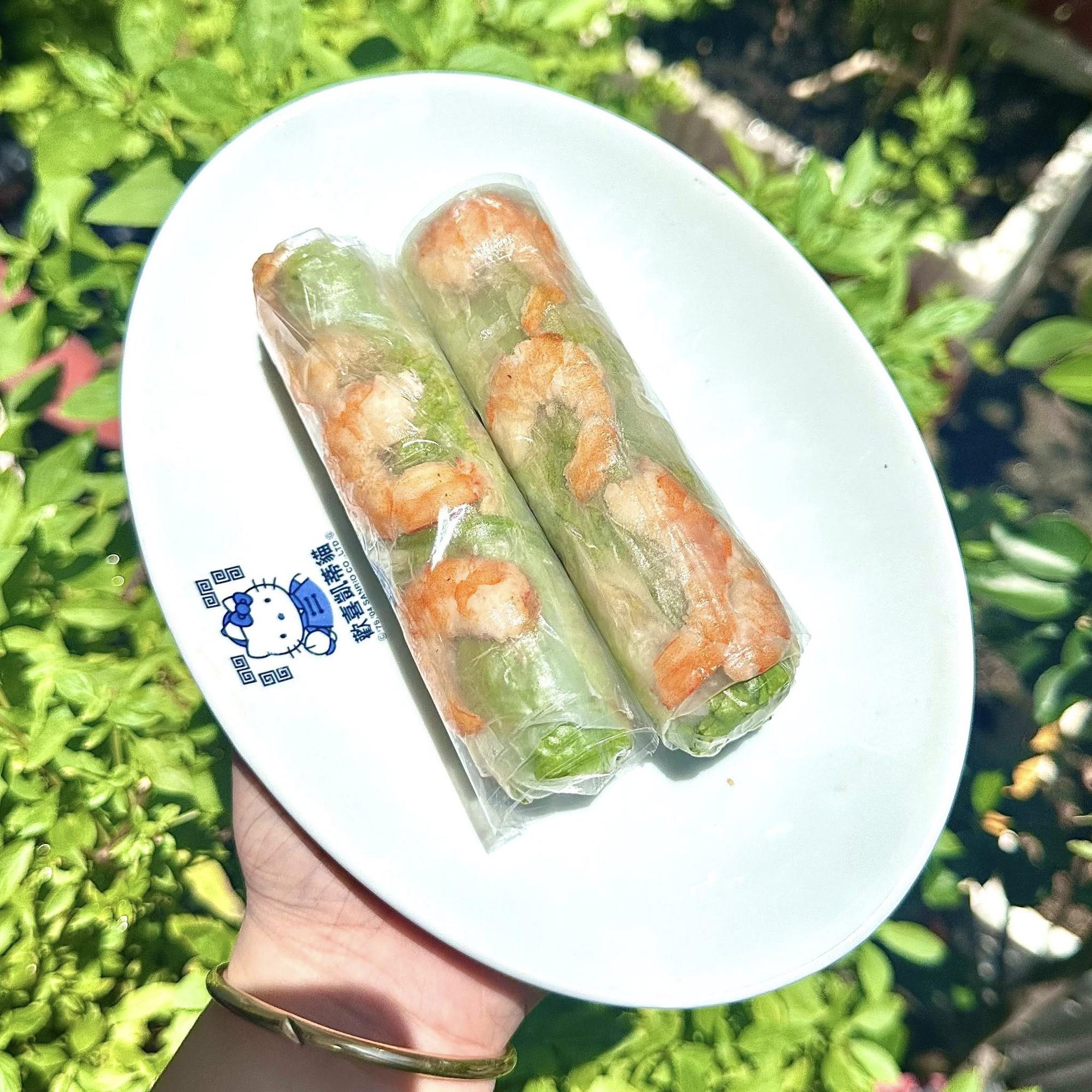 1  GỎI CUỐN TÔM-duoc-ban-tai-Hồng Nhi Gỏi Cuốn & Bò Bía - Bình Tân