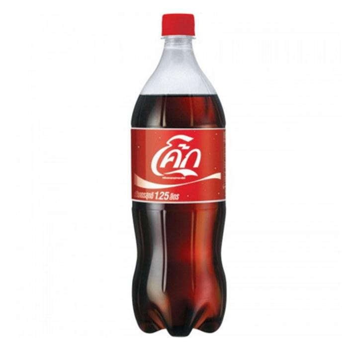 Coca-cola -duoc-ban-tai-Dragon restaurant pattaya