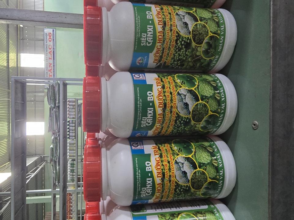 Siêu Canxi Bo Quế Lâm-duoc-ban-tai-Cửa hàng vật tư nông nghiệp Tân Lạc