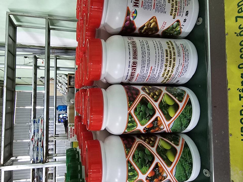 Humate Rong Biển Quế Lâm KH12 0.5 lít-duoc-ban-tai-Cửa hàng vật tư nông nghiệp Tân Lạc