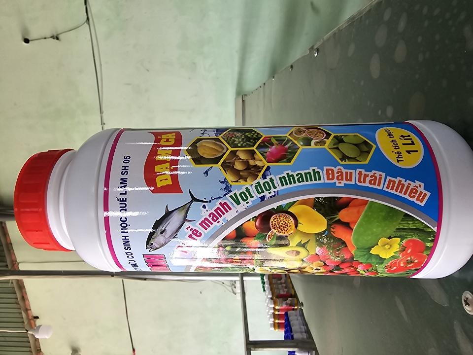 Đạm Cá DC - Caron Quế Lâm SH 05 1 lít-duoc-ban-tai-Cửa hàng vật tư nông nghiệp Tân Lạc