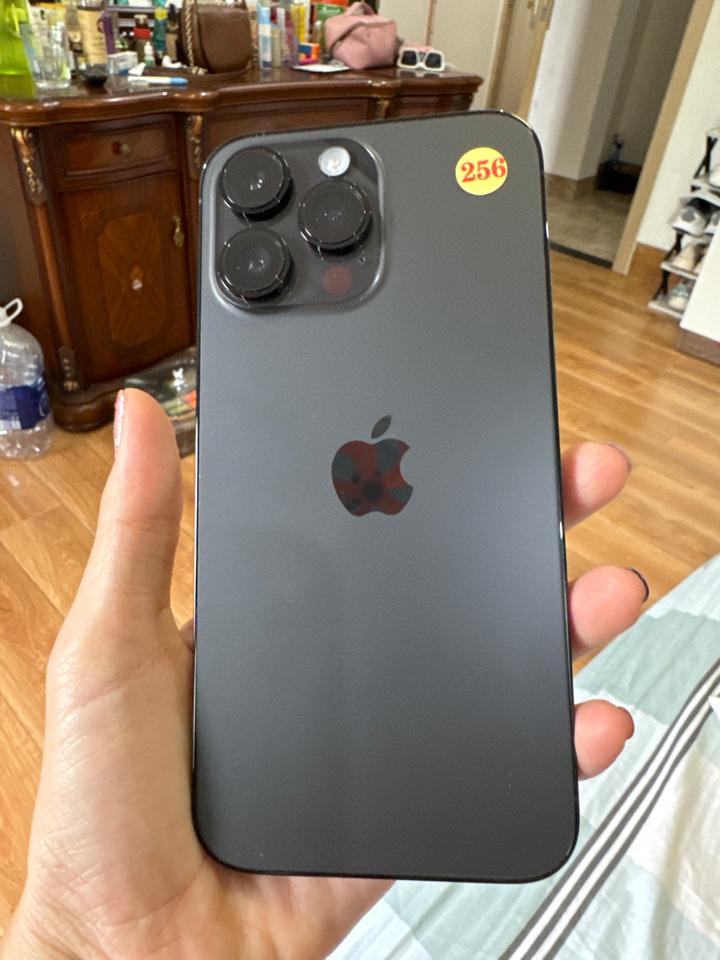 14 prm 256 T đen -duoc-ban-tai-Hùng Thùy apple