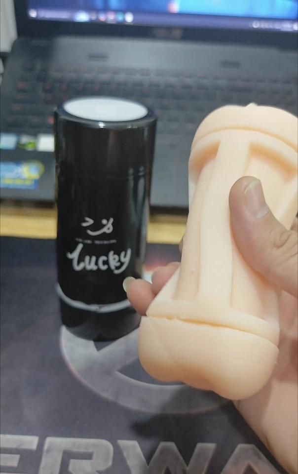 Cốc thủ dâm LUCKY 2 ĐẦU SIZE SIZE NHỎ 12CM-duoc-ban-tai-Beo Store